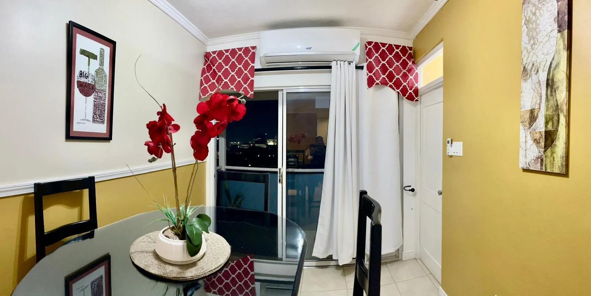 The Brompton'S Luxury Apartment Kingston Jamaica