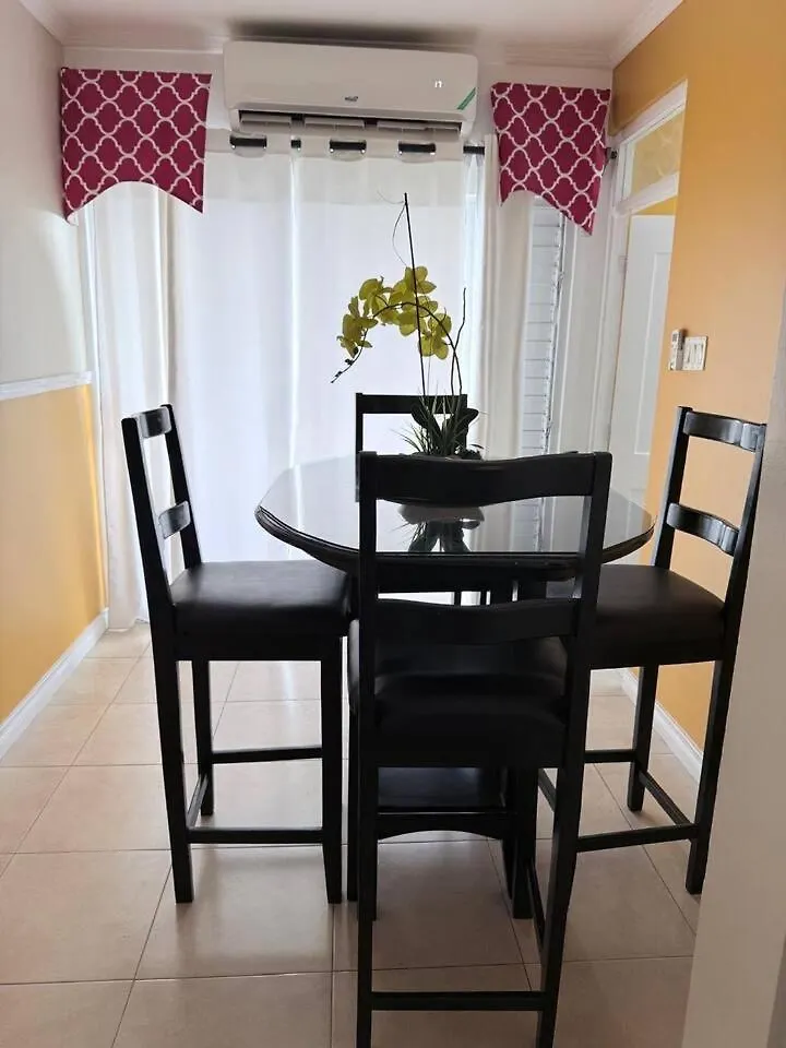 The Brompton'S Luxury Apartment Kingston